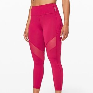 Stronger as one legging lululemon Barry’s Bootcamp